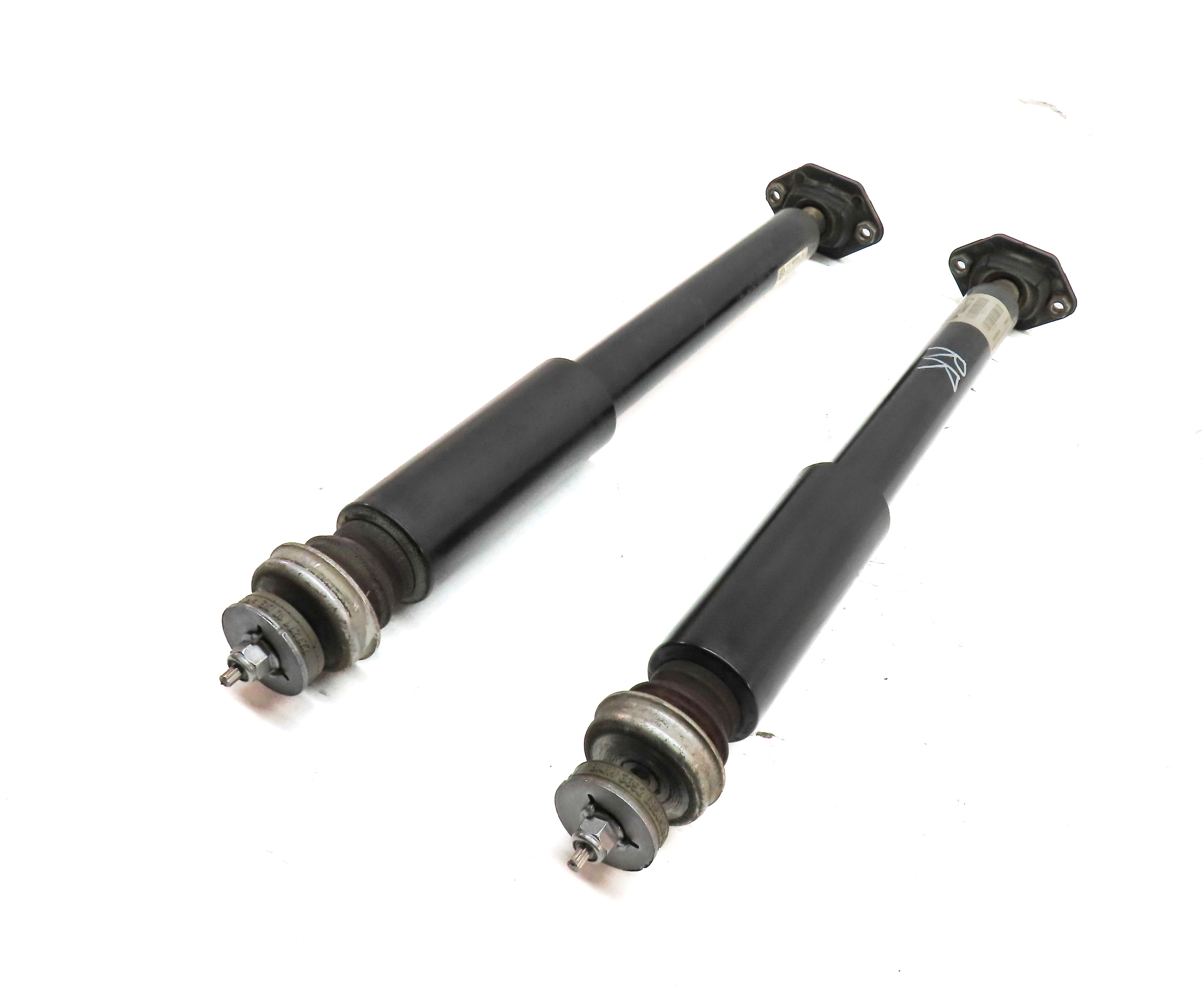 2014 BMW X1 (E84) RWD REAR RIGHT & LEFT STANDARD SHOCK STRUT SET/2 — exact item pictured